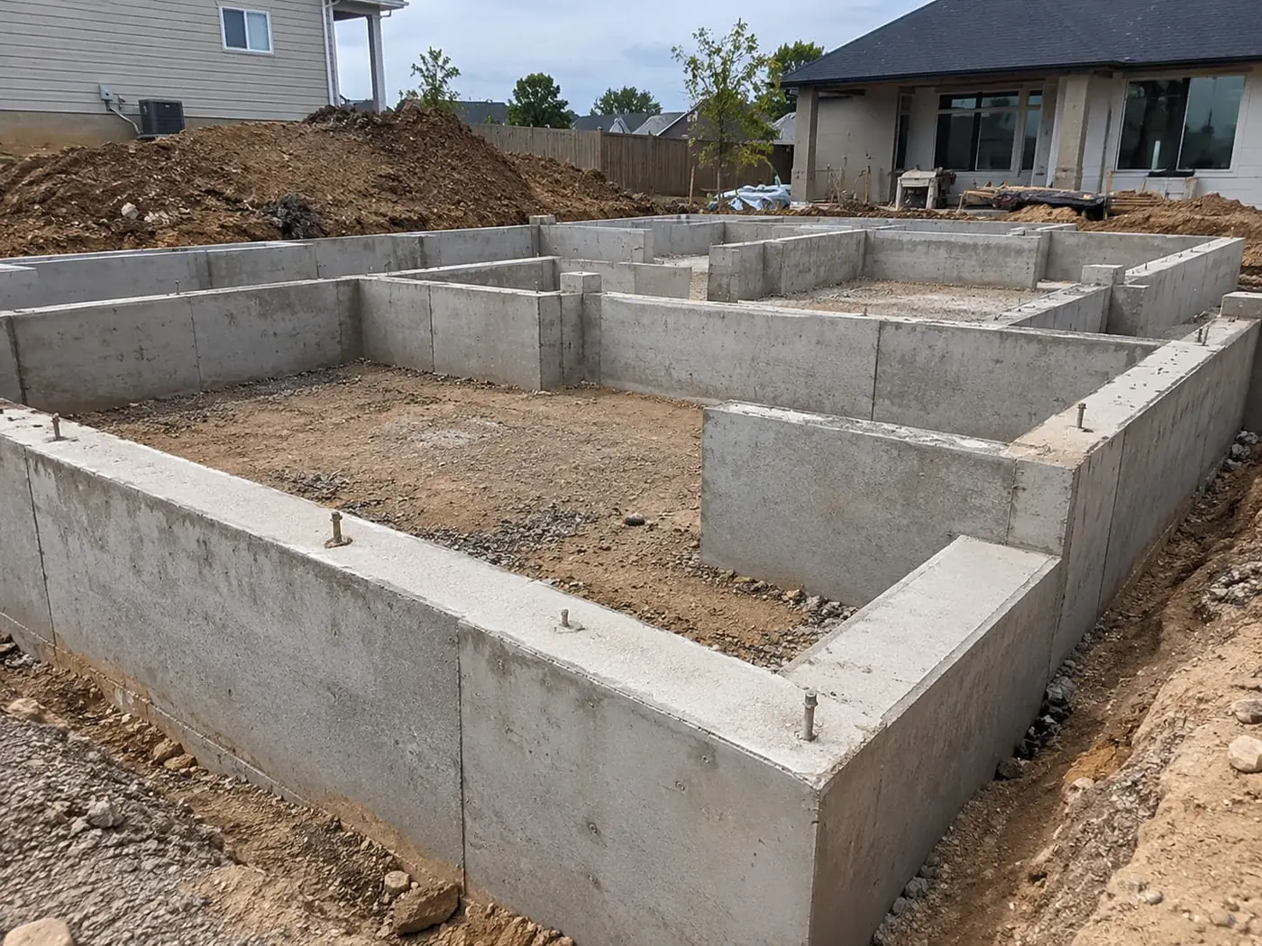 Formwork and reinforcement set out for a slab in Wollongong